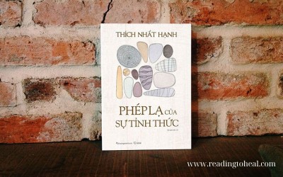 bìa sách phép lạ của sự tỉnh thức thầy thích nhất hạnh