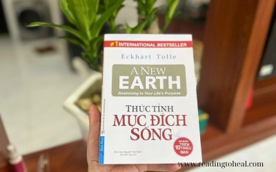 Thức tỉnh mục đích sống: Đọc để vượt qua bản ngã, sống tỉnh thức